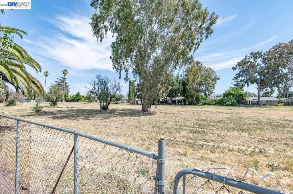5345 Lilac Avenue Livermore CA 94551
