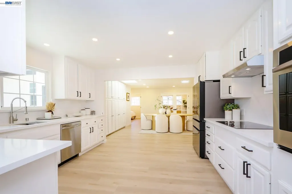 42077 Miranda Street Fremont CA 94539