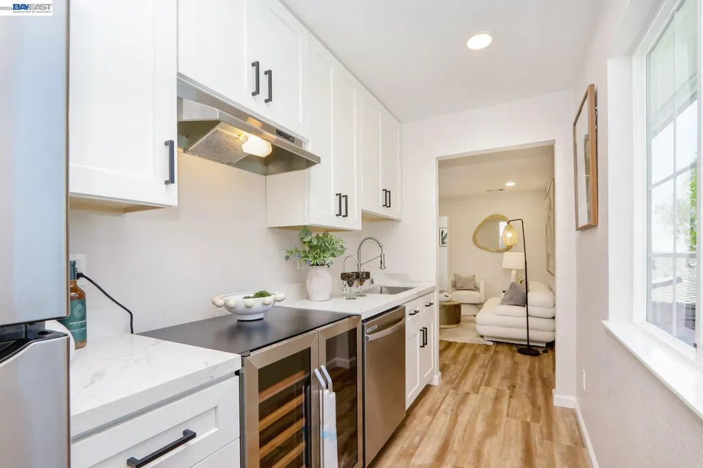 42077 Miranda Street Fremont CA 94539