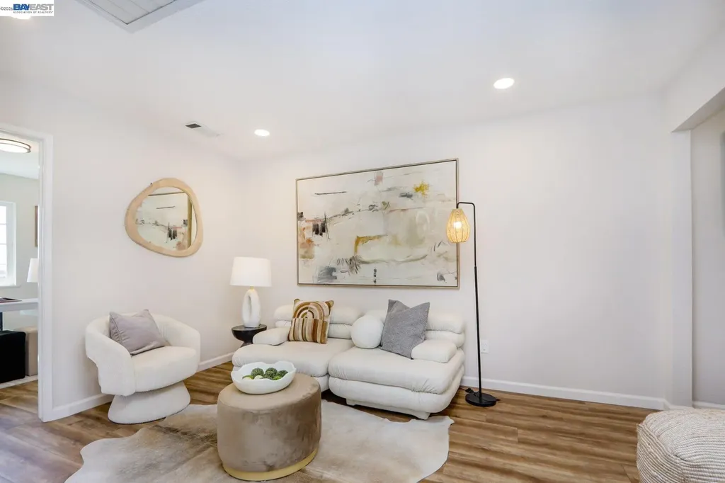 42077 Miranda Street Fremont CA 94539