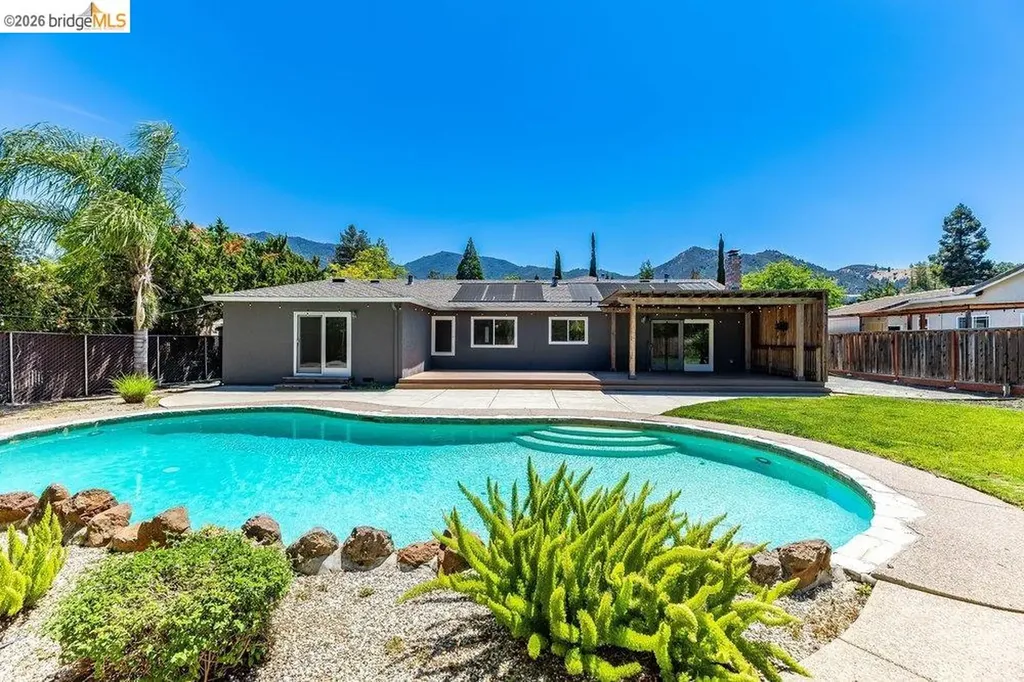 608 Myrick Court Clayton CA 94517