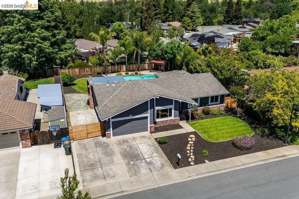 608 Myrick Court Clayton CA 94517
