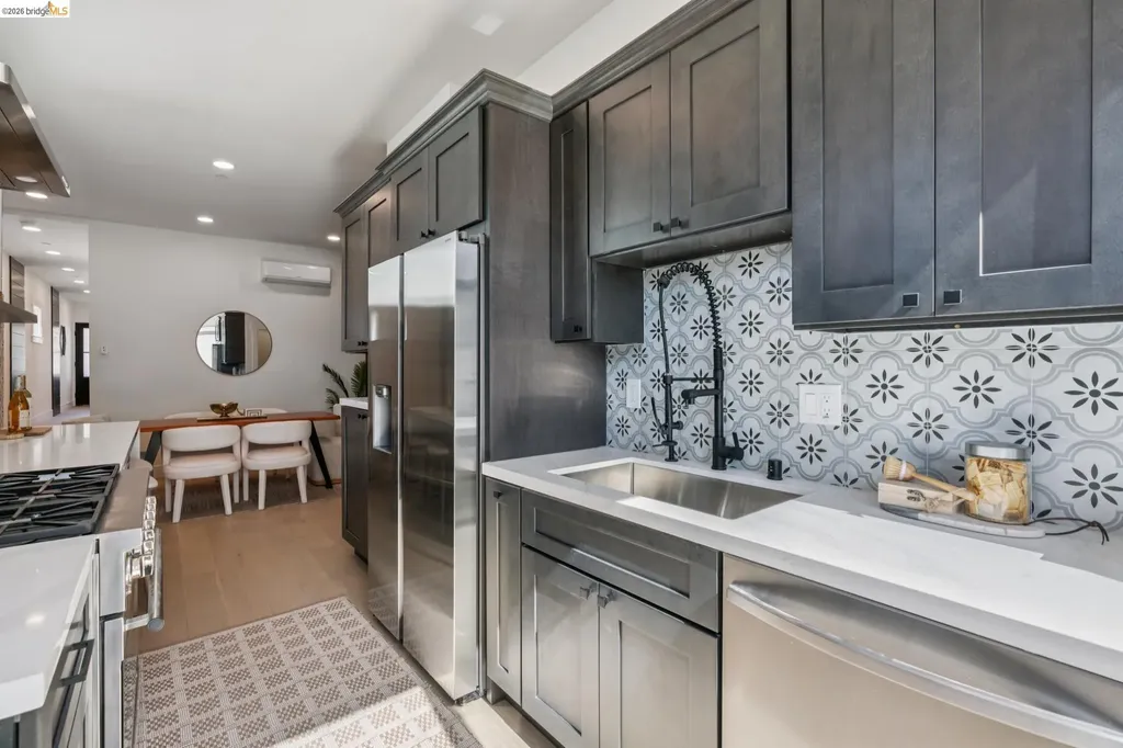 846 Adams Street Albany CA 94706