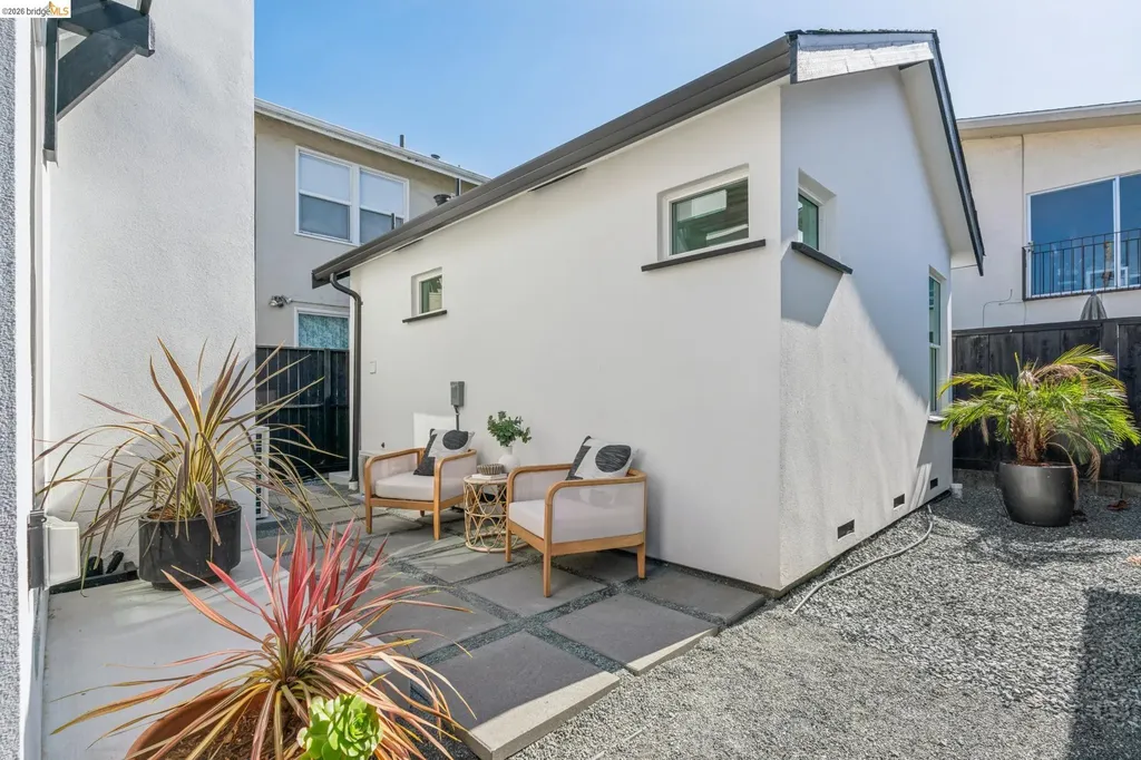 846 Adams Street Albany CA 94706