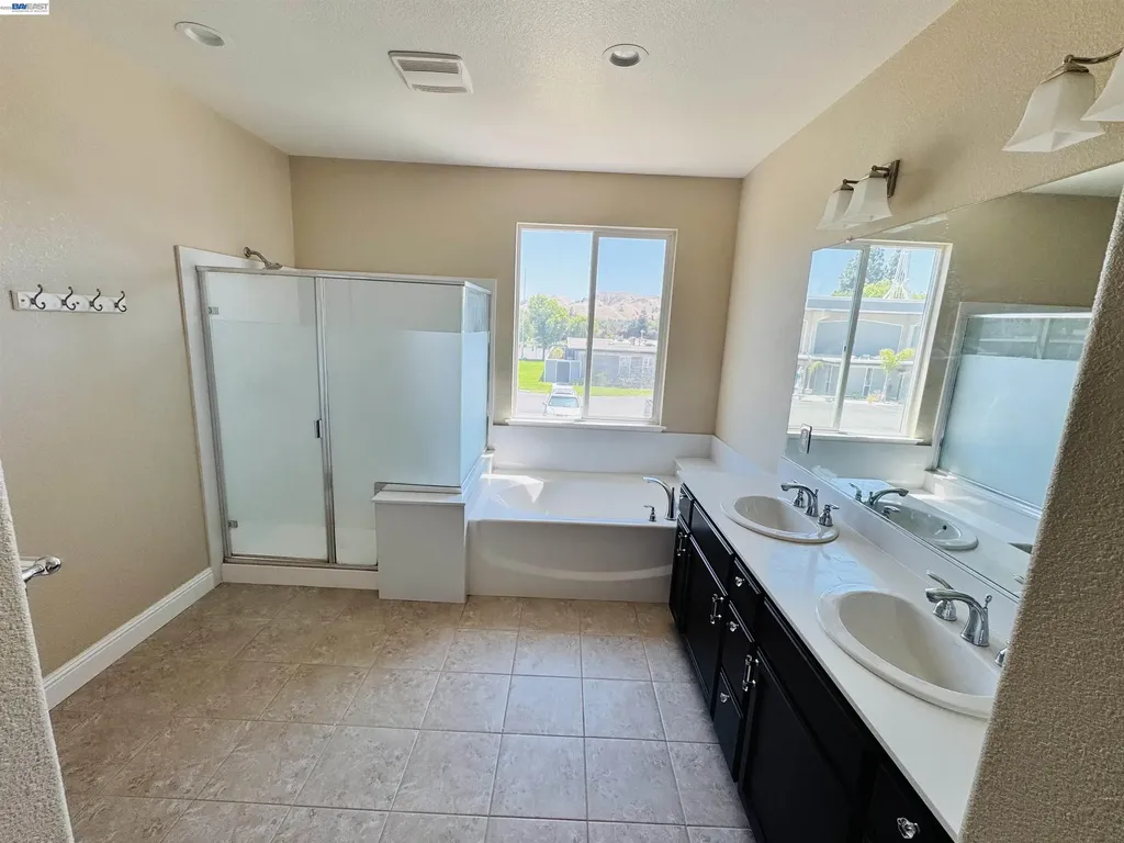 36 Greystone Place Pittsburg CA 94565