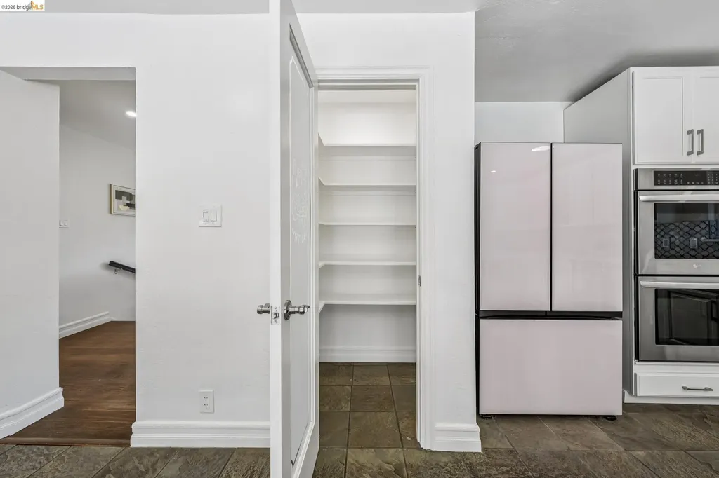 46 Elysian Fields Drive Oakland CA 94605
