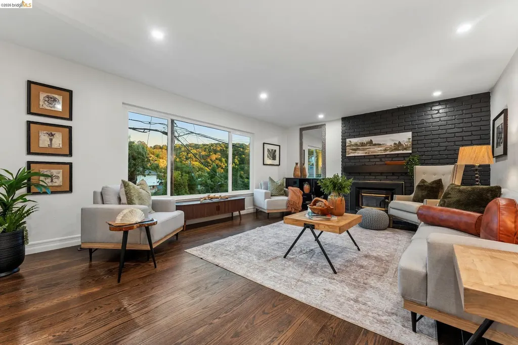 46 Elysian Fields Drive Oakland CA 94605