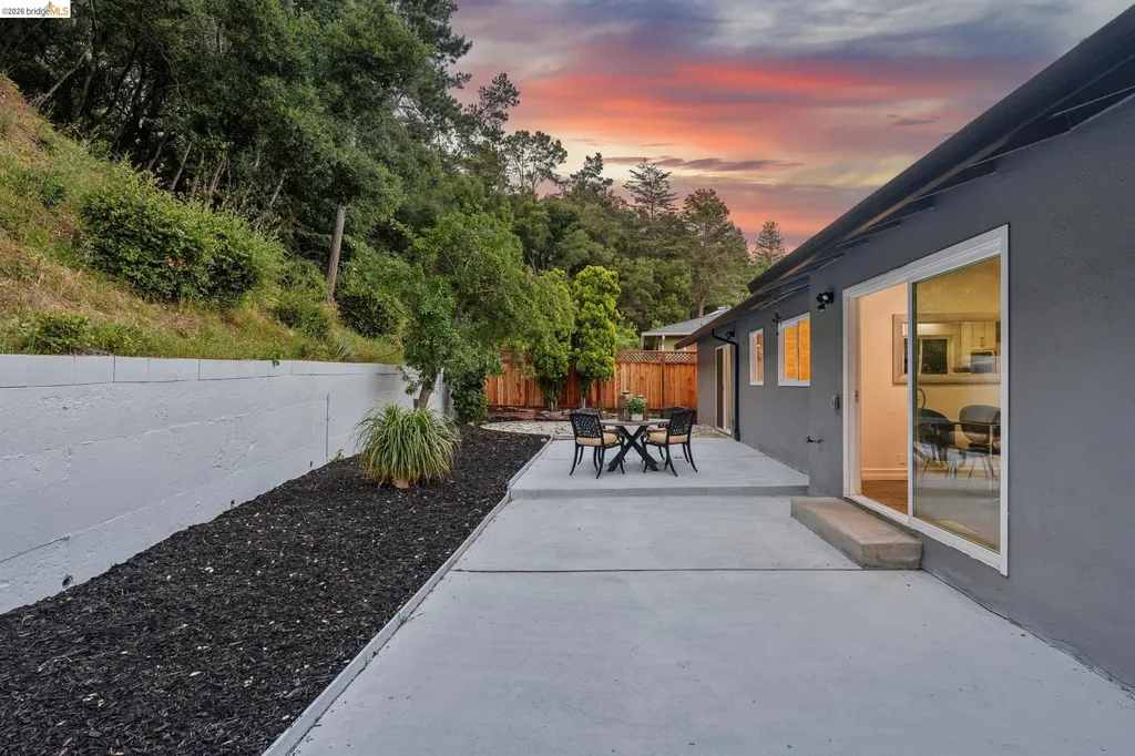 46 Elysian Fields Drive Oakland CA 94605