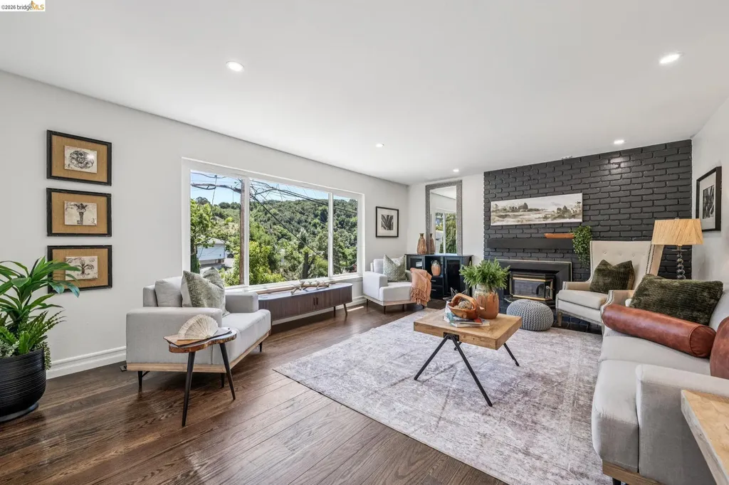 46 Elysian Fields Drive Oakland CA 94605