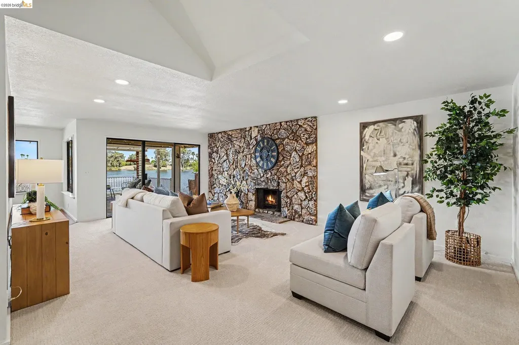 1250 Willow Lake Road Discovery Bay CA 94505