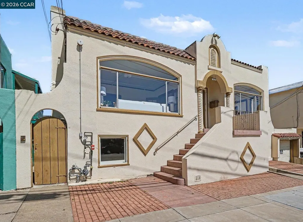 2105 Mcgee Avenue Berkeley CA 94703