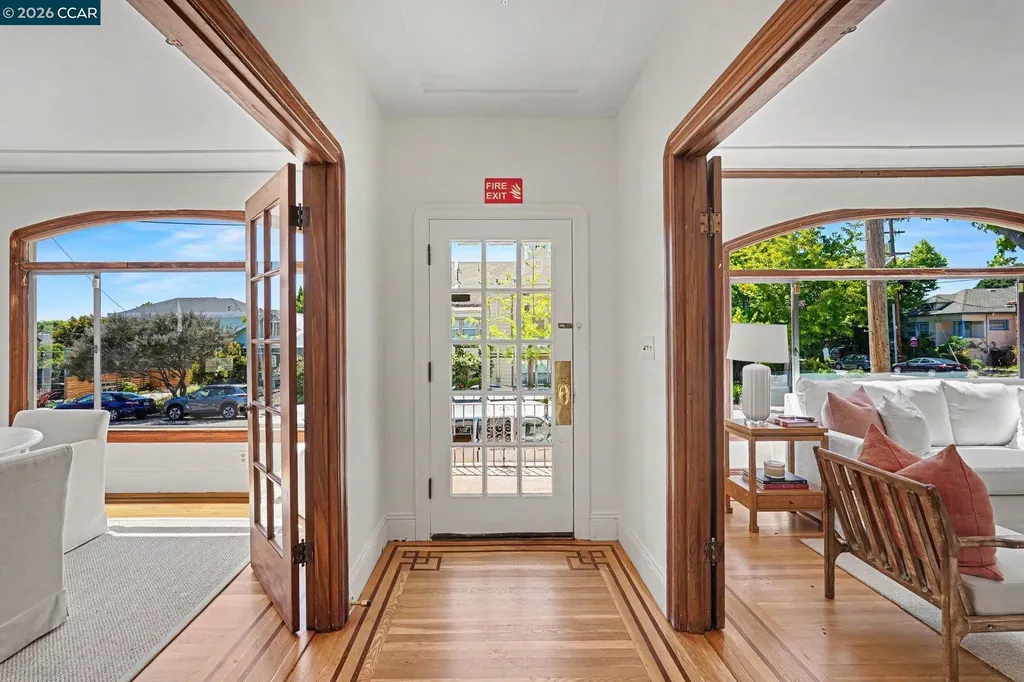 2105 Mcgee Avenue Berkeley CA 94703