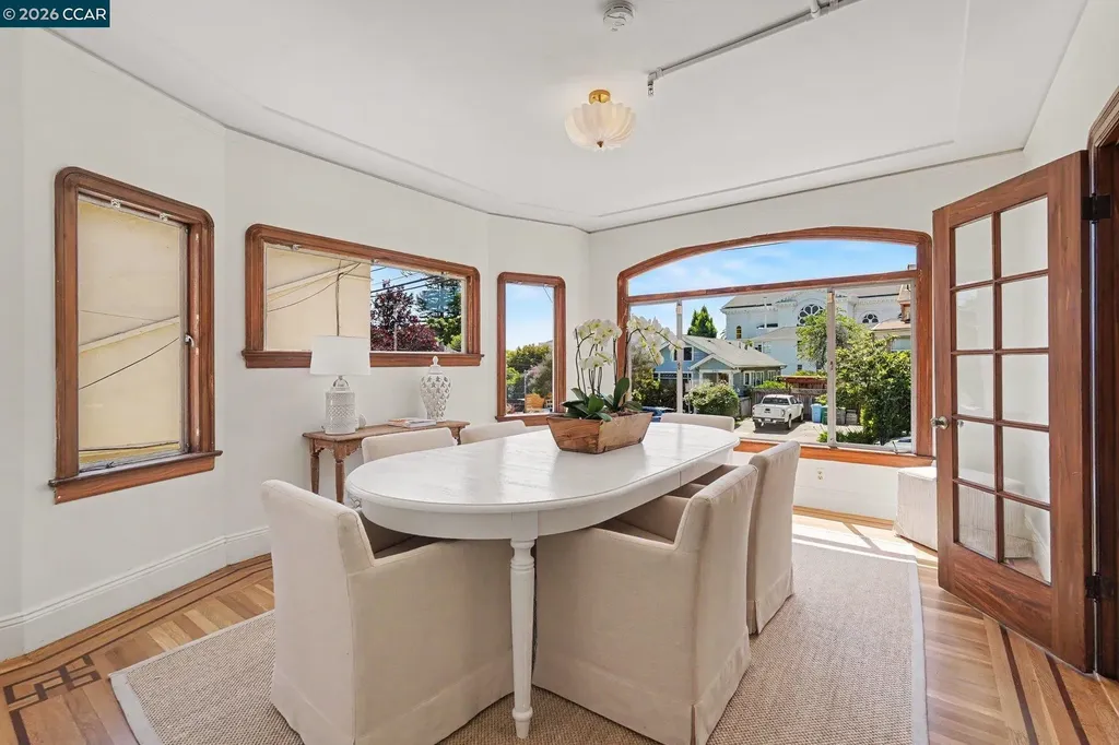 2105 Mcgee Avenue Berkeley CA 94703