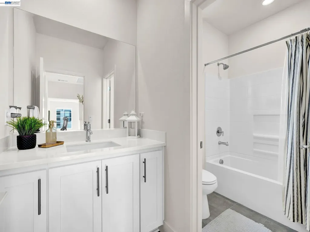 37457 Salt Grass Road Newark CA 94560