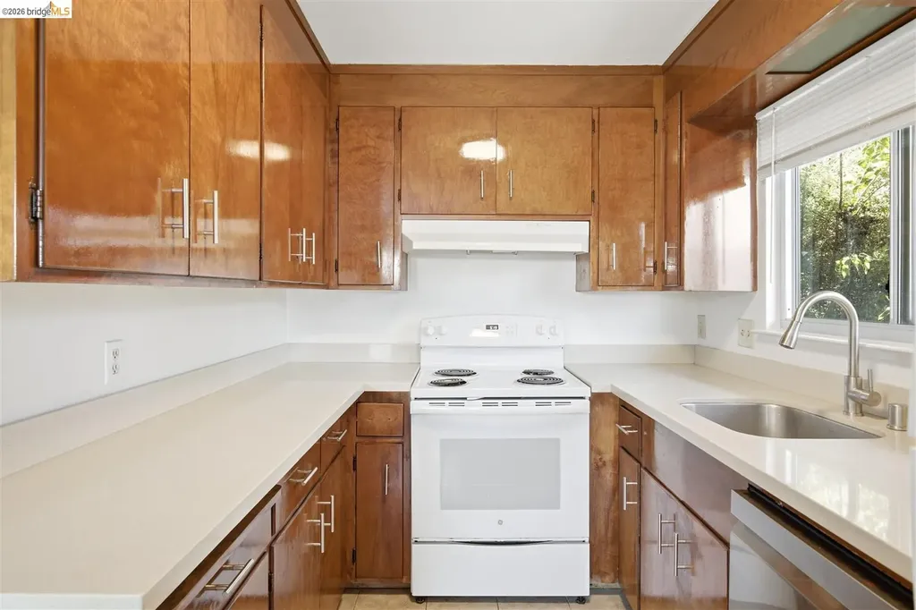 20240 Anita Avenue Castro Valley CA 94546