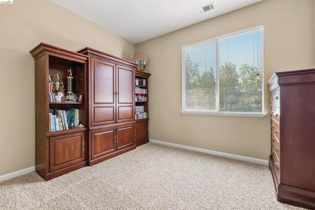 1900 Kern Mountain Way Antioch CA 94531