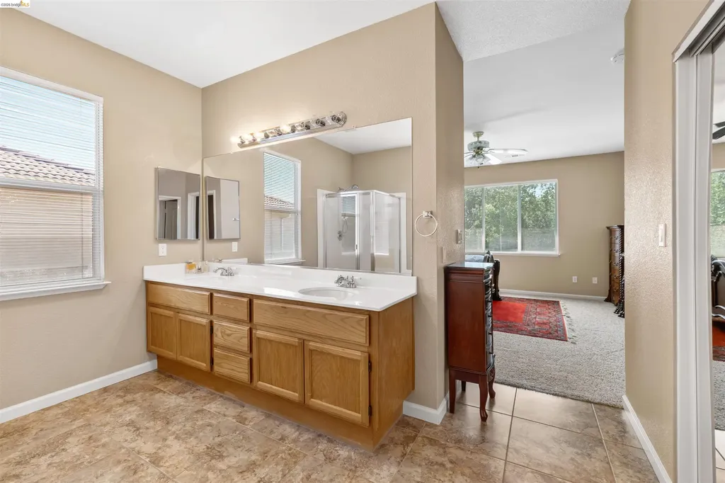 1900 Kern Mountain Way Antioch CA 94531