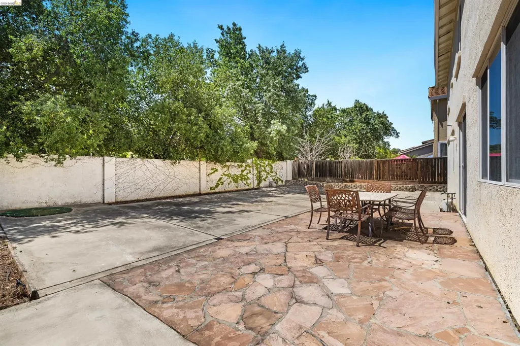 1900 Kern Mountain Way Antioch CA 94531