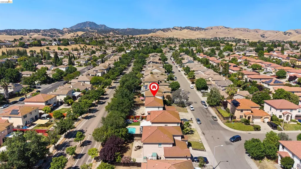 1900 Kern Mountain Way Antioch CA 94531