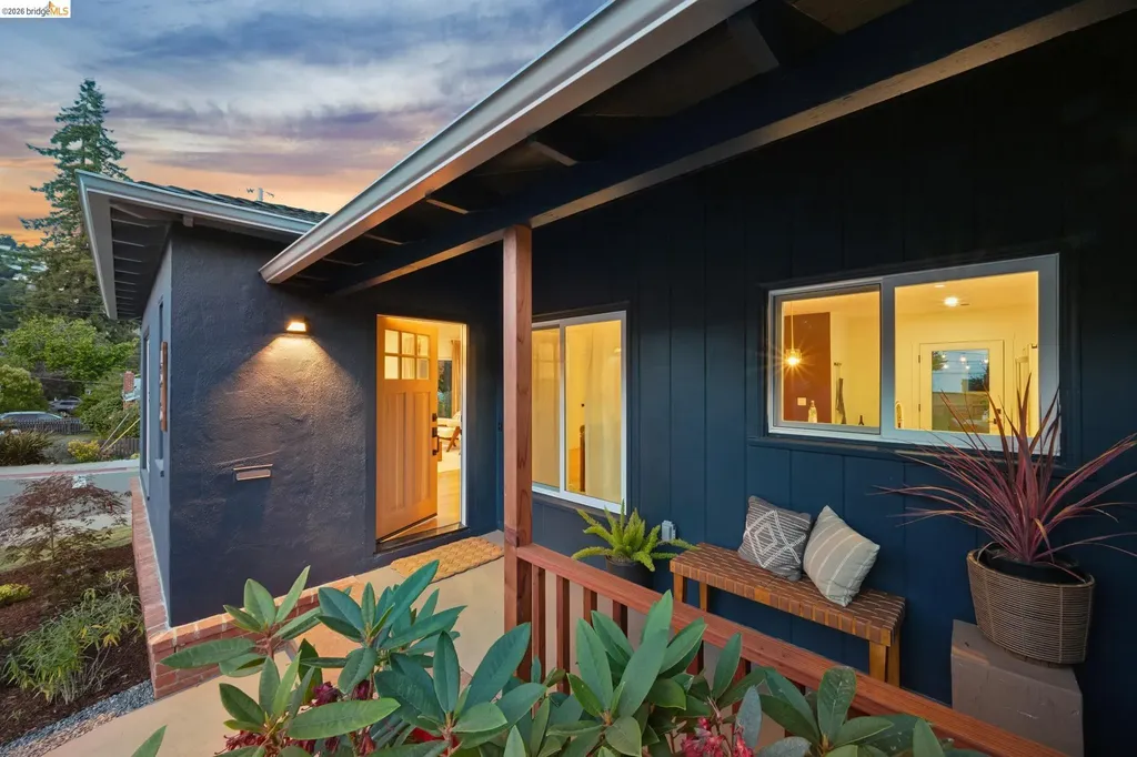 4376 39th Avenue Oakland CA 94619