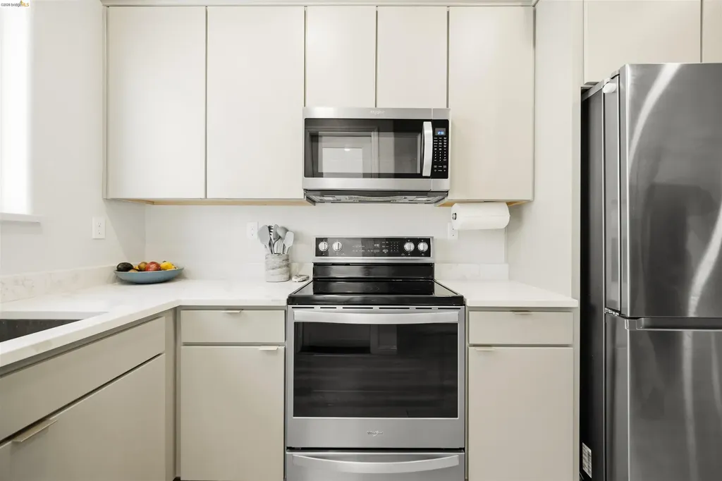 2829 Tradewind Court Alameda CA 94501