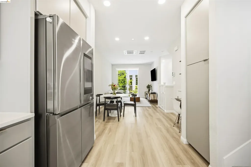 2829 Tradewind Court Alameda CA 94501