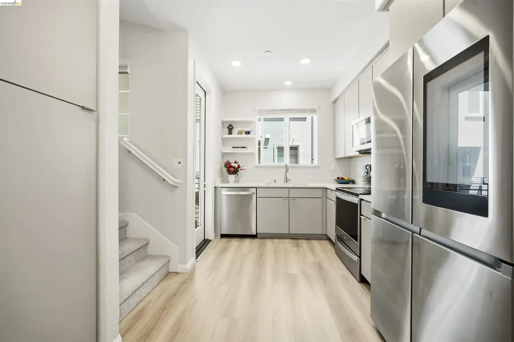 2829 Tradewind Court Alameda CA 94501