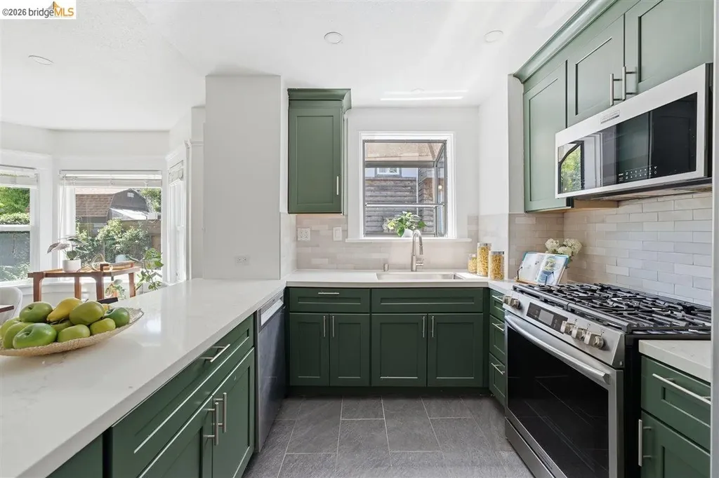 1119 Hearst Avenue Berkeley CA 94702