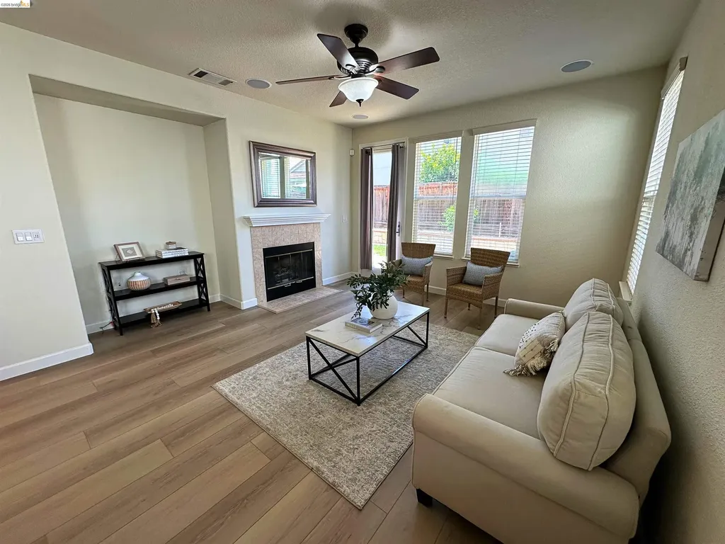 1547 Solitude Way Brentwood CA 94513