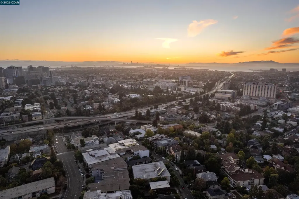 3751 Harrison Street Oakland CA 94611