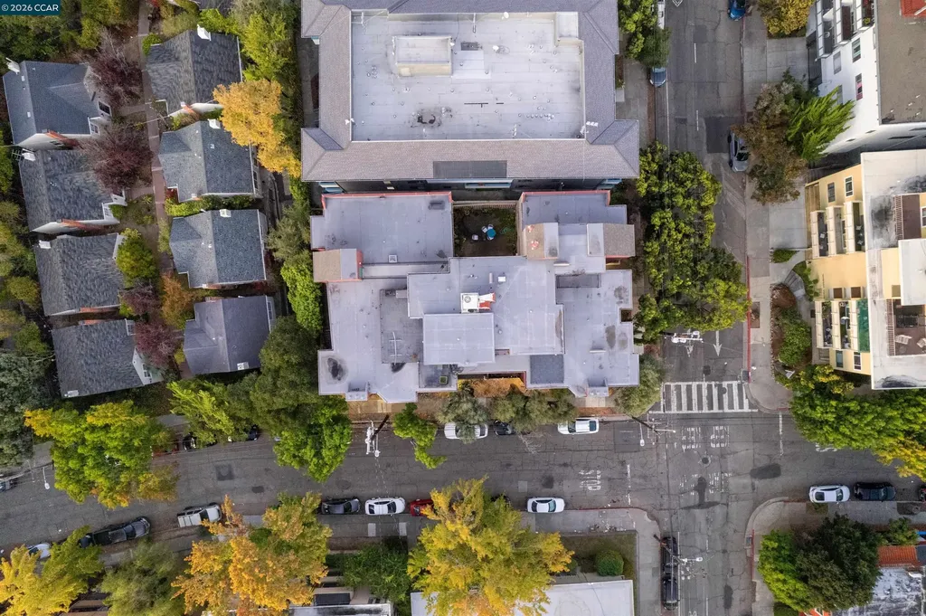 3751 Harrison Street Oakland CA 94611