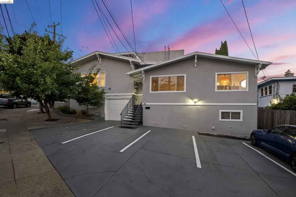 459 Wayne Avenue Oakland CA 94606