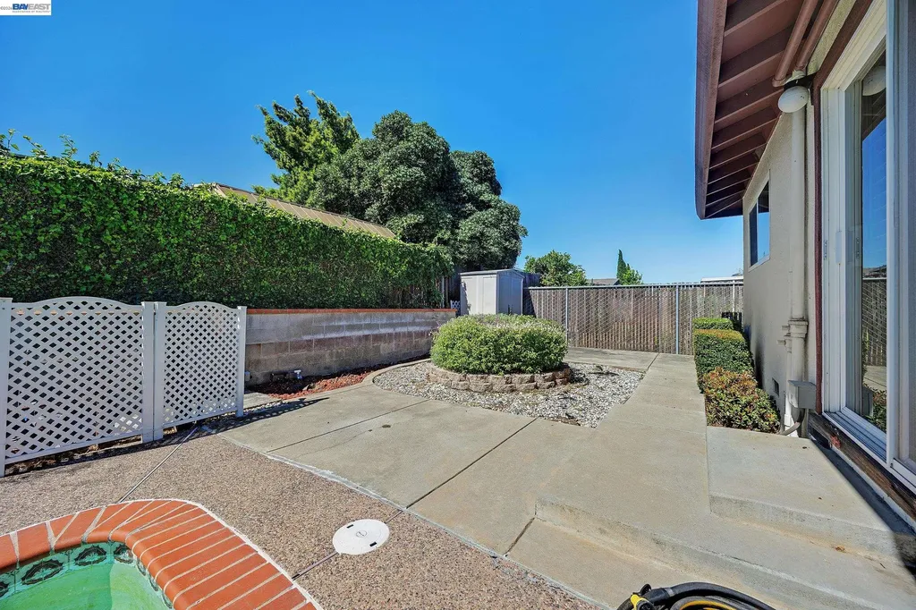 1504 Yosemite Drive Antioch CA 94509