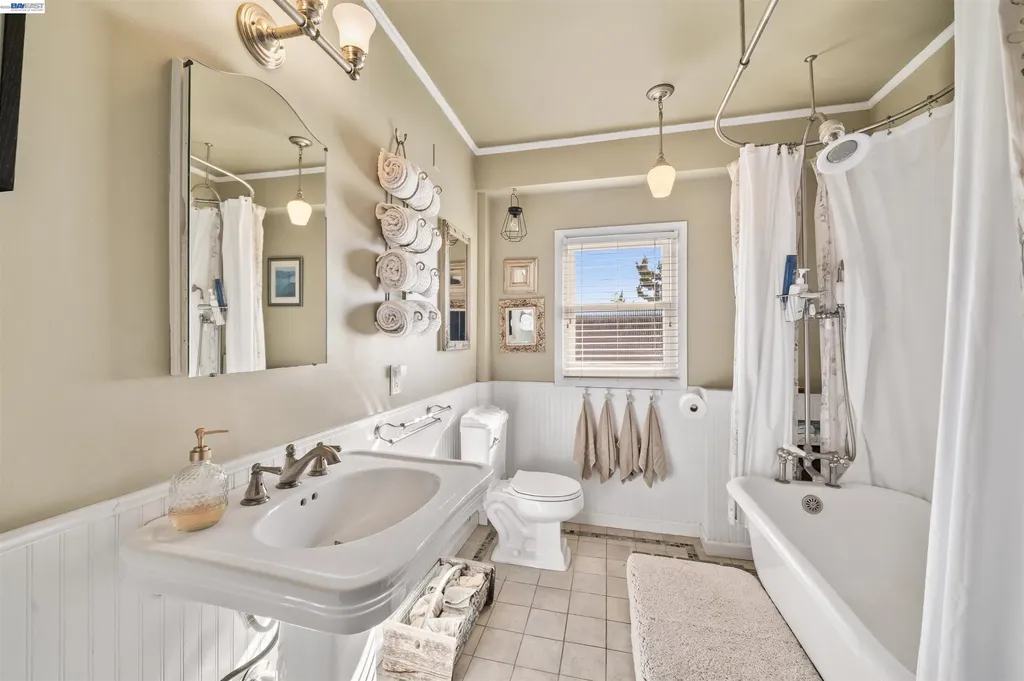 401 Colusa Avenue El Cerrito CA 94530