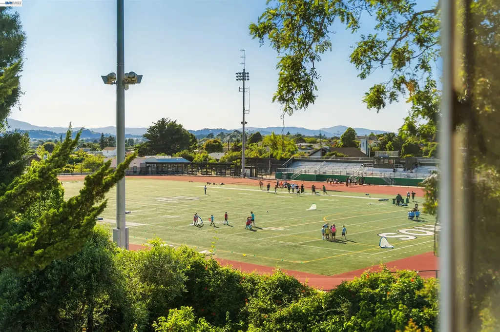 401 Colusa Avenue El Cerrito CA 94530