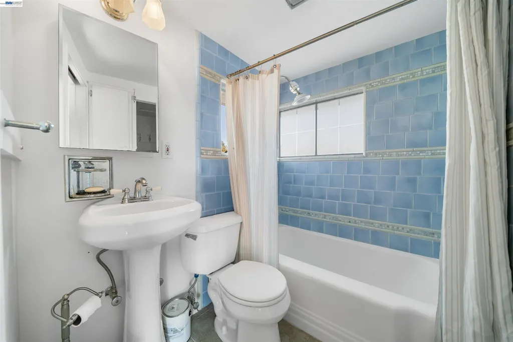 401 Colusa Avenue El Cerrito CA 94530