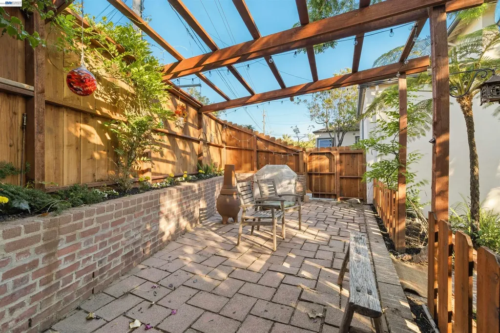401 Colusa Avenue El Cerrito CA 94530