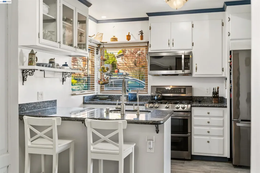 401 Colusa Avenue El Cerrito CA 94530