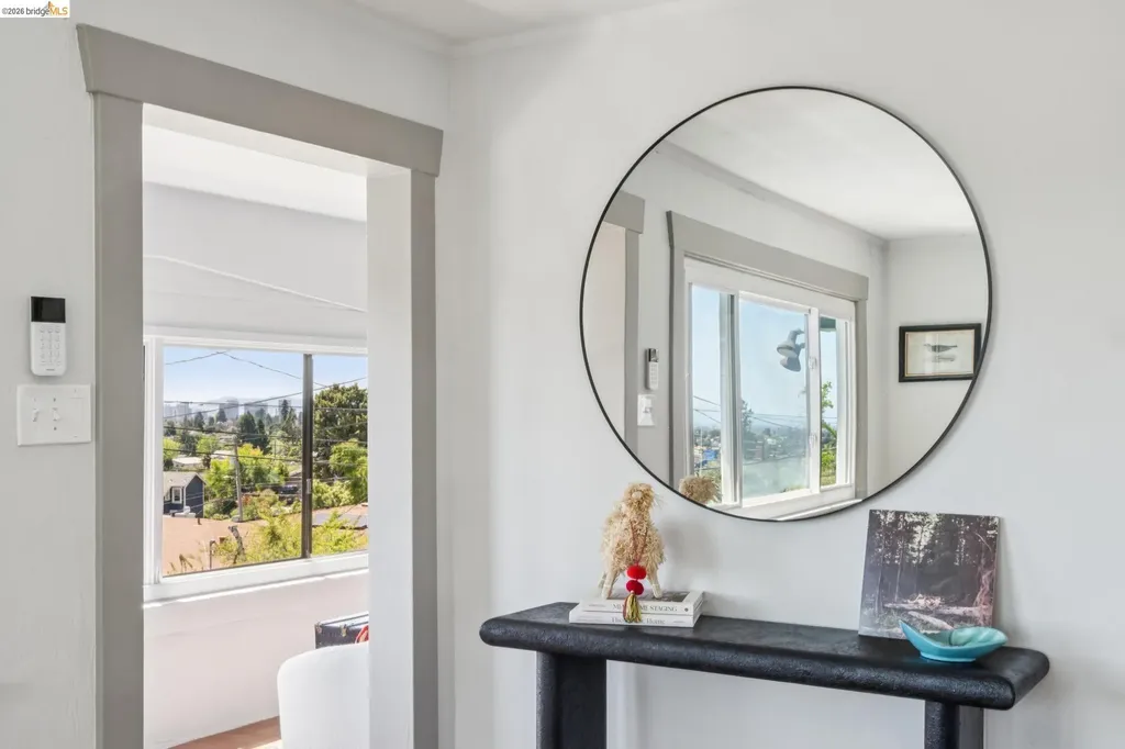 3042 Carlsen Street Oakland CA 94602