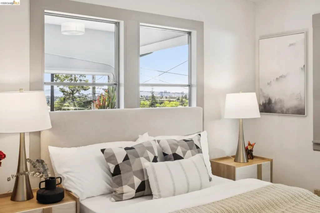 3042 Carlsen Street Oakland CA 94602