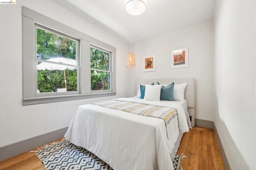 3042 Carlsen Street Oakland CA 94602