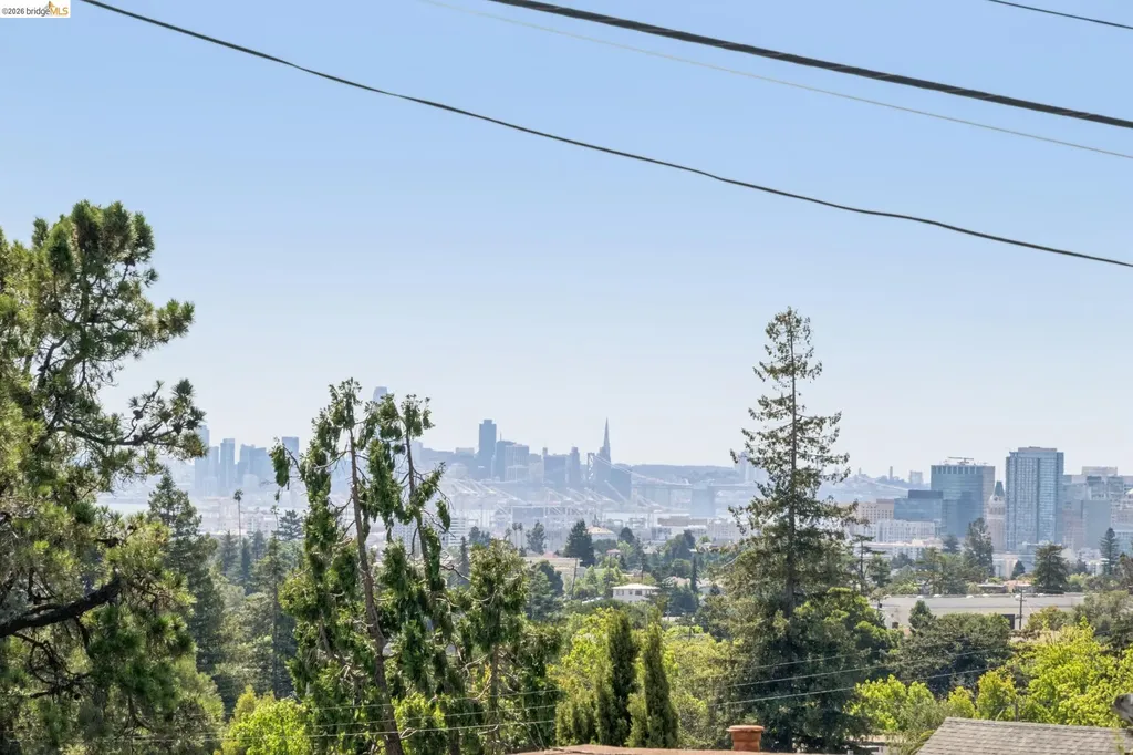 3042 Carlsen Street Oakland CA 94602
