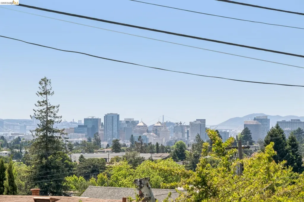 3042 Carlsen Street Oakland CA 94602