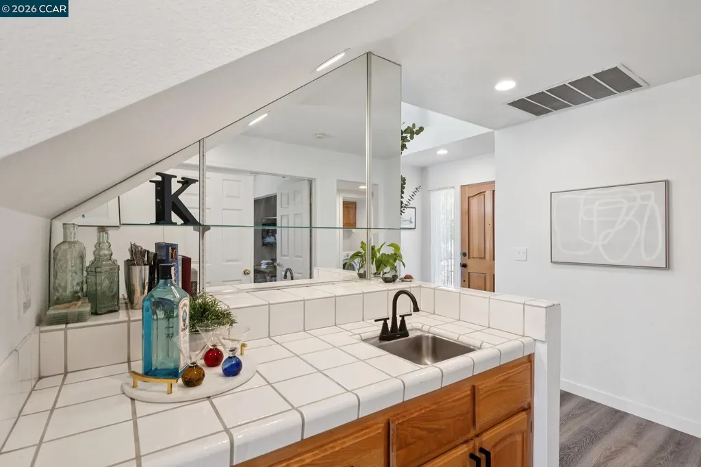 2724 De La Briandais Court Pinole CA 94564