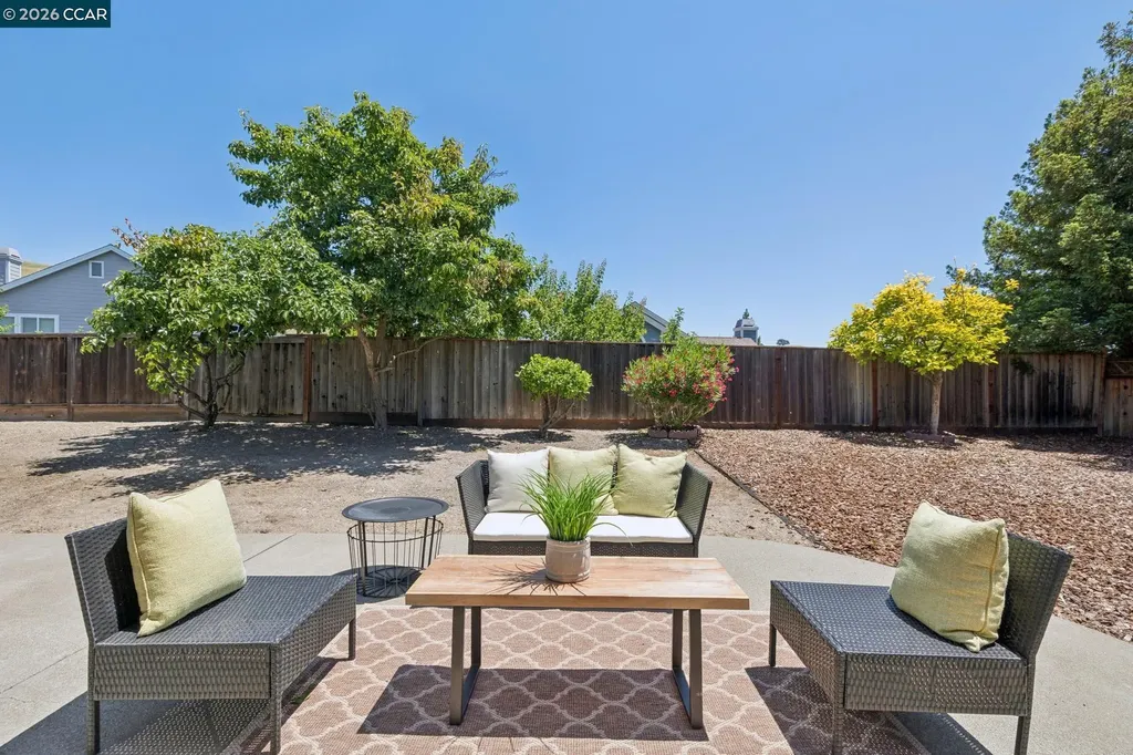2724 De La Briandais Court Pinole CA 94564