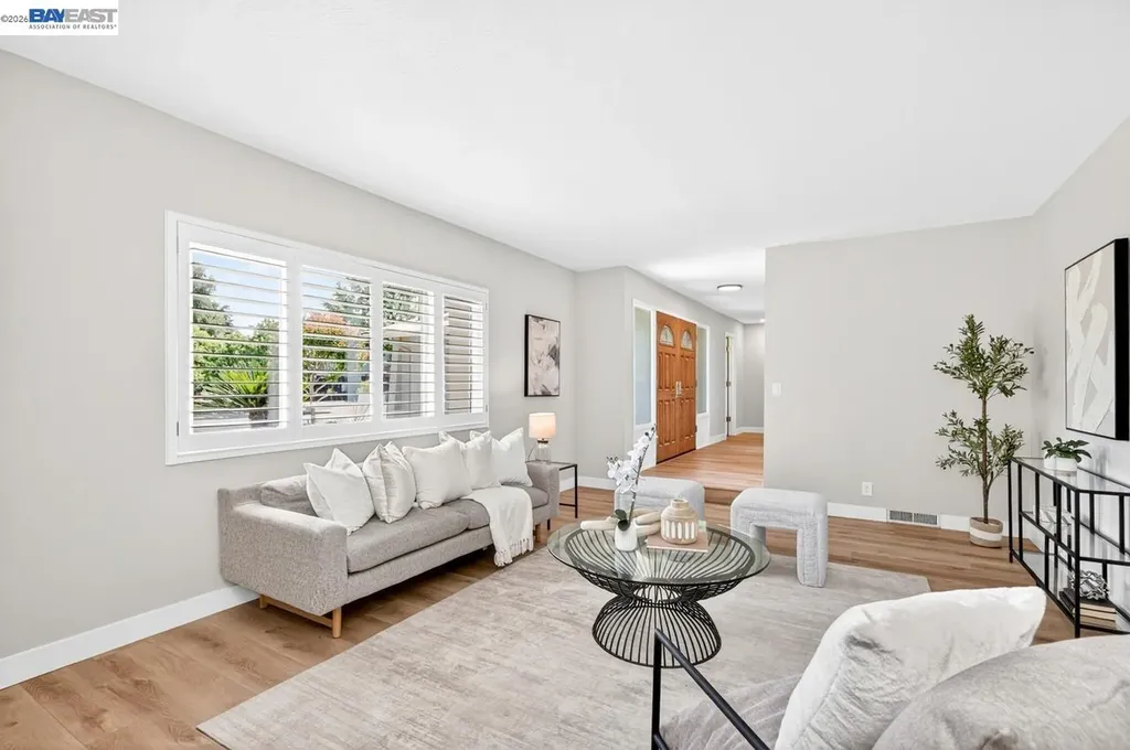 667 Zircon Way Livermore CA 94550