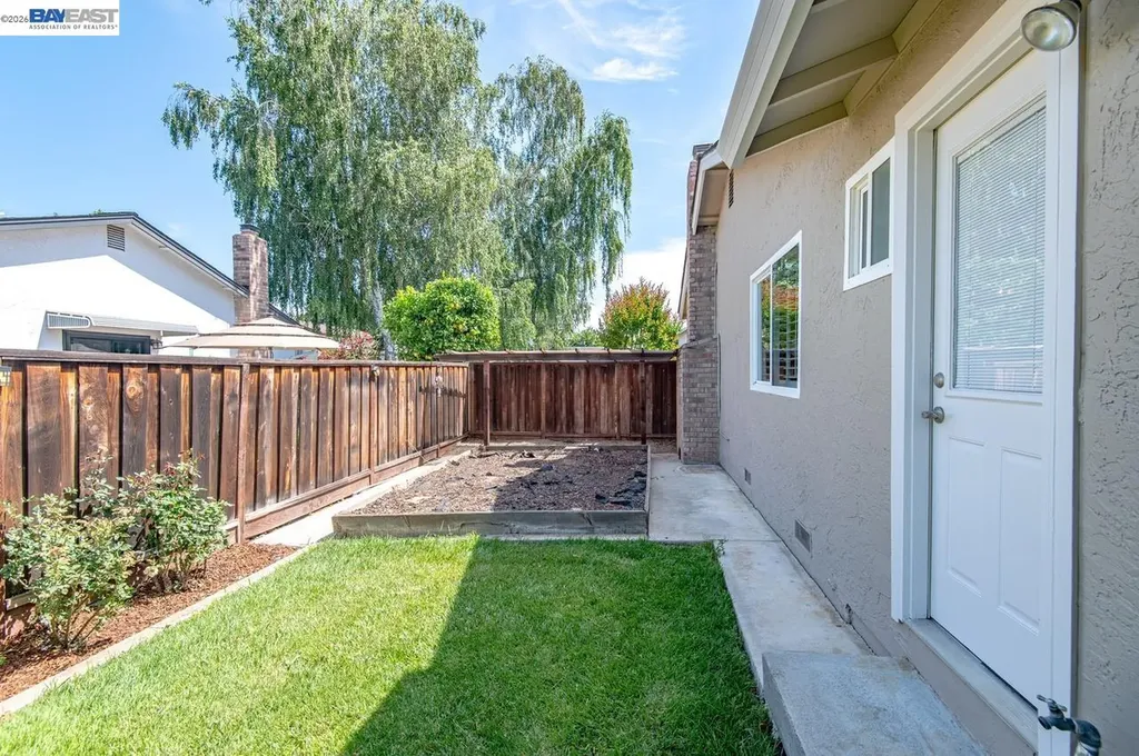 667 Zircon Way Livermore CA 94550