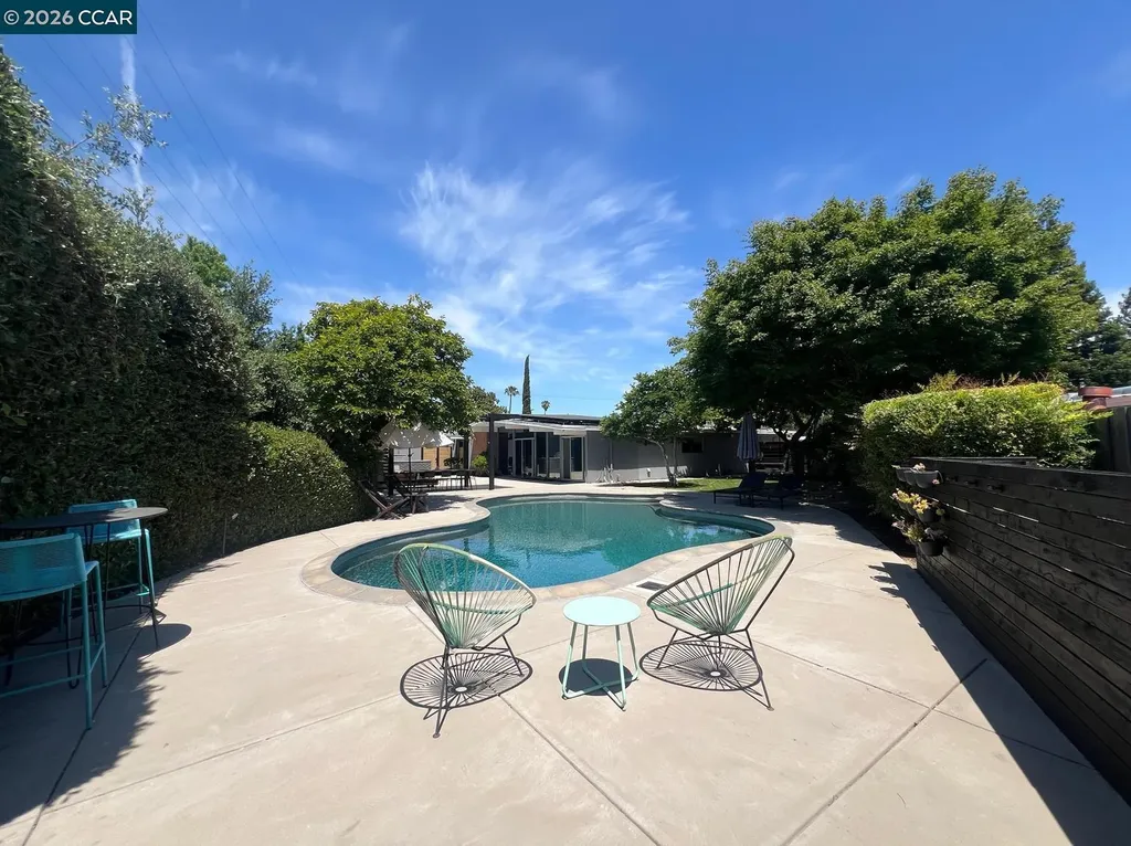 1237 -1239 Lancashire Drive Concord CA 94518