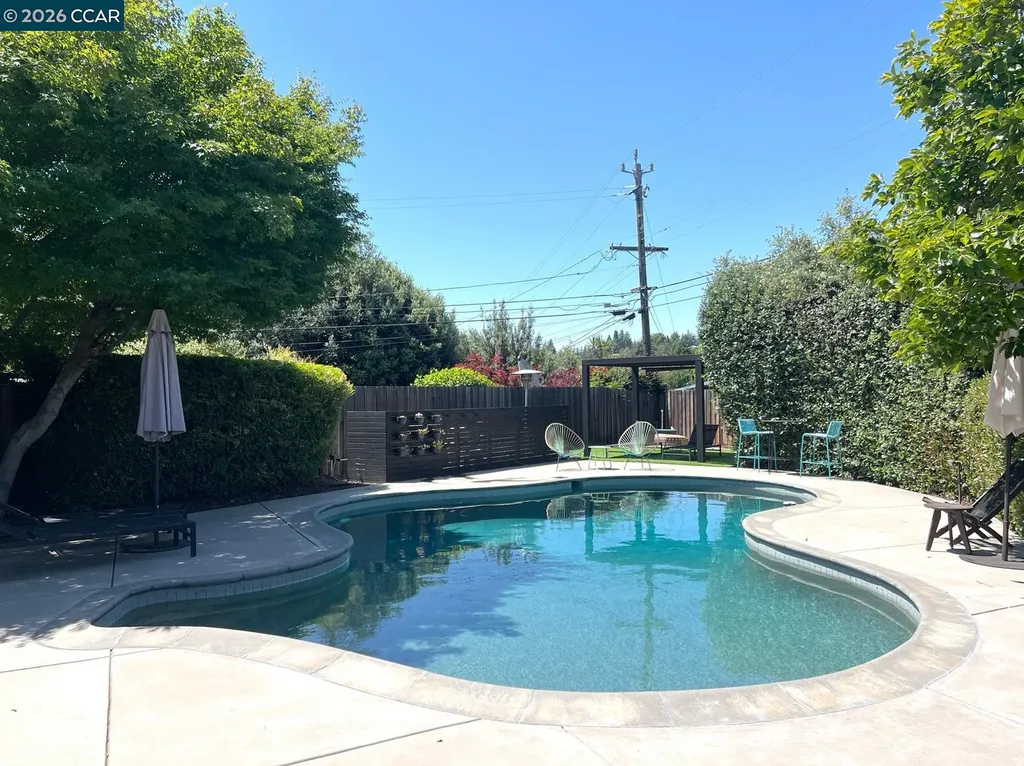 1237 -1239 Lancashire Drive Concord CA 94518