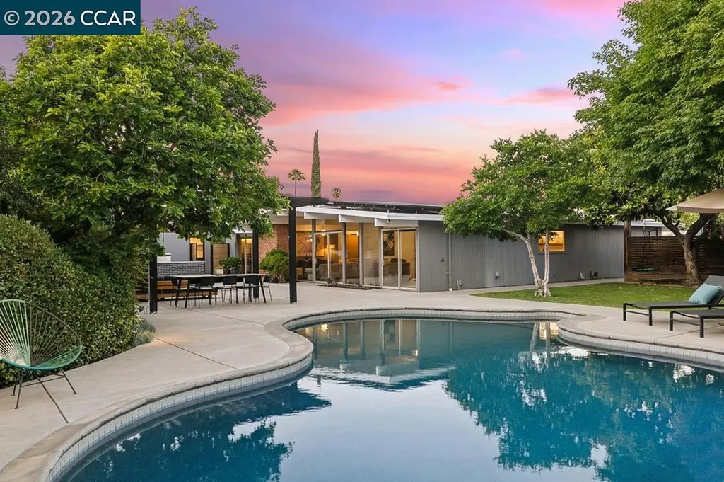 1237 -1239 Lancashire Drive Concord CA 94518